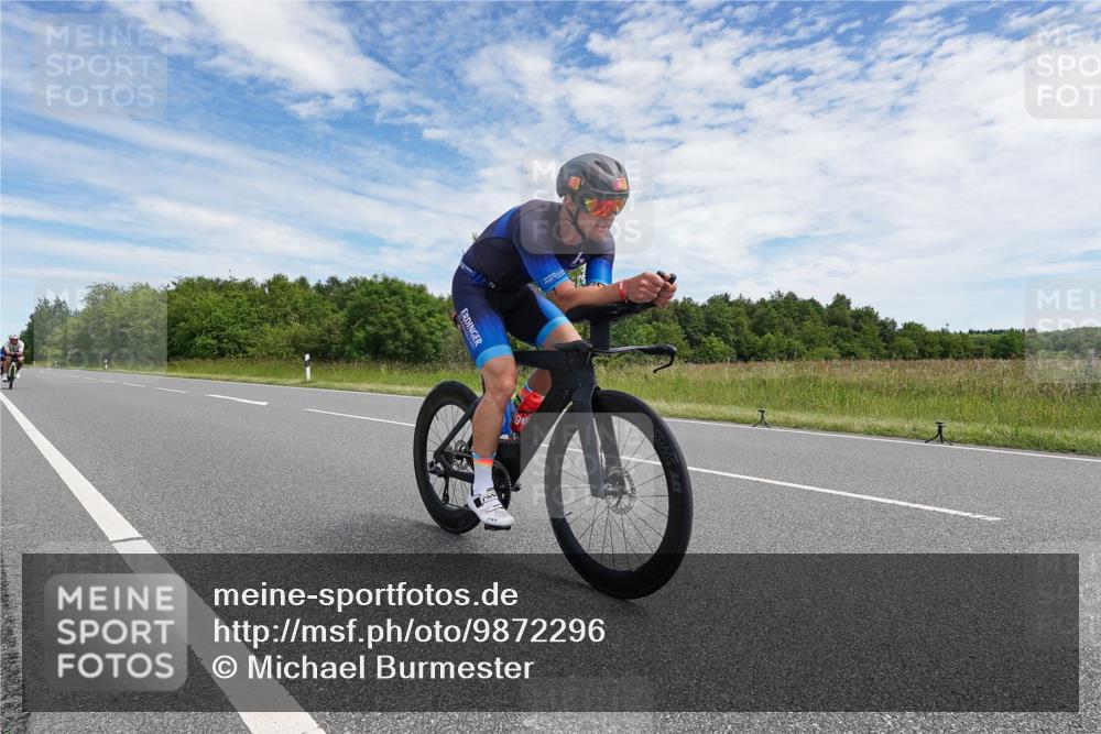 21.06.2026 - Viking Triathlon Michael Burmester http://msf.ph/oto/9872296 21.06.2026 12:27:02 Radfahren 90, 118, 127, 218, 226, 330, 366, 411, 444, 554, 561, 625 meine-sportfotos.de