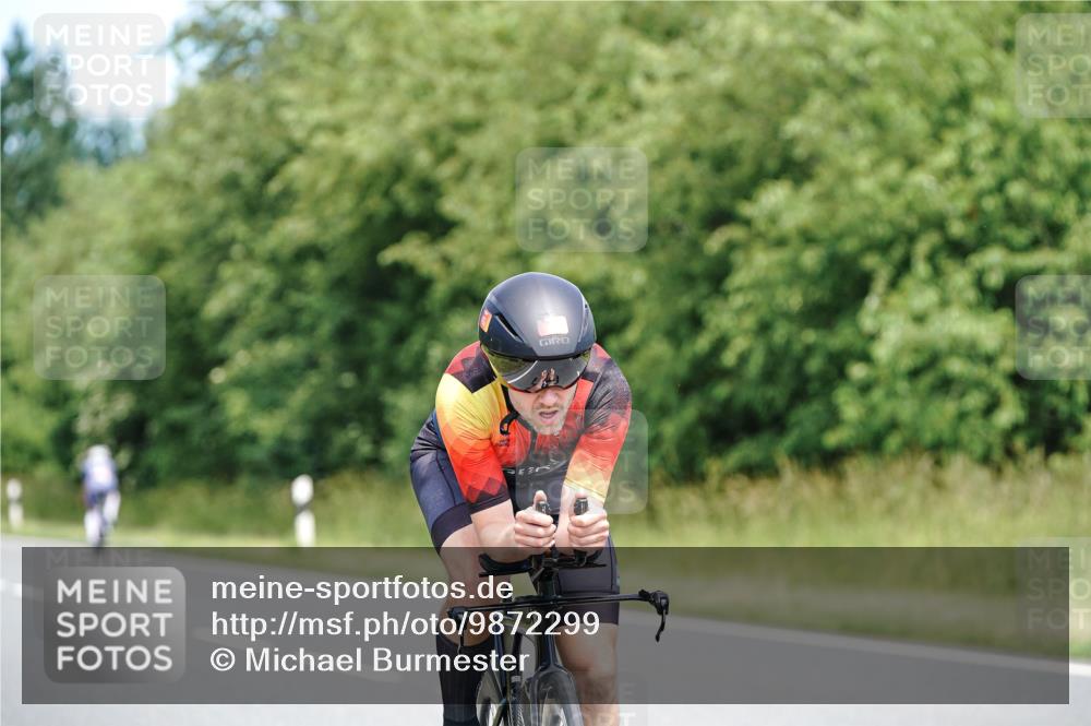 21.06.2026 - Viking Triathlon Michael Burmester http://msf.ph/oto/9872299 21.06.2026 12:44:02 Radfahren 30, 225, 258, 343, 347, 350, 372, 465, 470, 475, 508, 576 meine-sportfotos.de