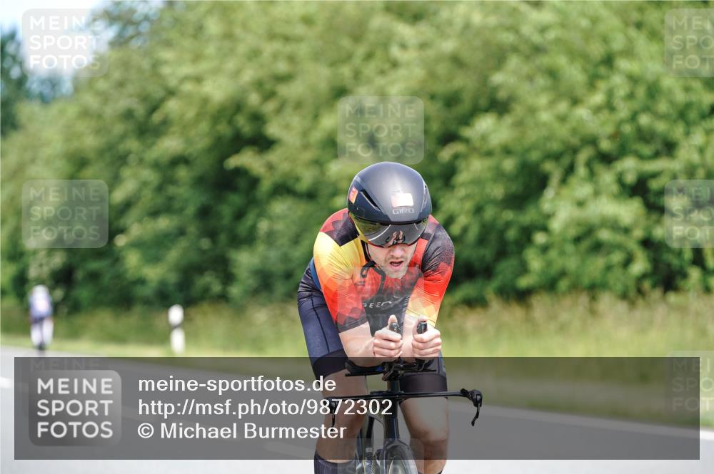 21.06.2026 - Viking Triathlon Michael Burmester http://msf.ph/oto/9872302 21.06.2026 12:44:02 Radfahren 30, 225, 258, 343, 347, 350, 372, 465, 470, 475, 508, 576 meine-sportfotos.de