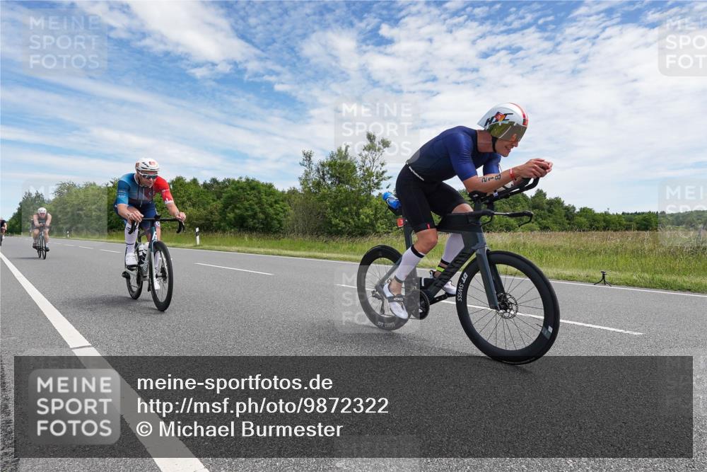 21.06.2026 - Viking Triathlon Michael Burmester http://msf.ph/oto/9872322 21.06.2026 12:27:15 Radfahren 38, 218, 266, 273, 444, 444, 554, 639 meine-sportfotos.de