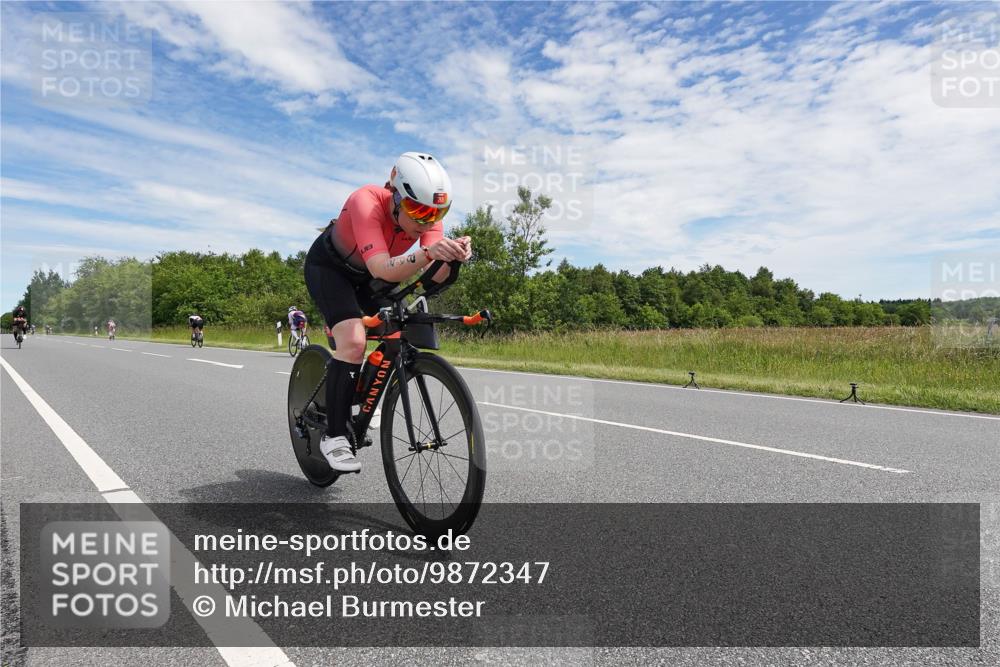 21.06.2026 - Viking Triathlon Michael Burmester http://msf.ph/oto/9872347 21.06.2026 12:27:39 Radfahren 63, 162, 268, 322, 490 meine-sportfotos.de