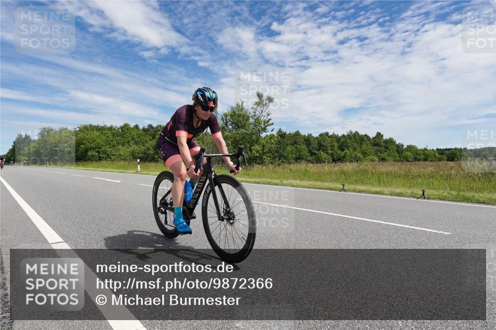 21.06.2026 - Viking Triathlon Michael Burmester http://msf.ph/oto/9872366 21.06.2026 12:27:53 Radfahren 63, 124, 155, 162, 257, 260, 269, 390, 545 meine-sportfotos.de