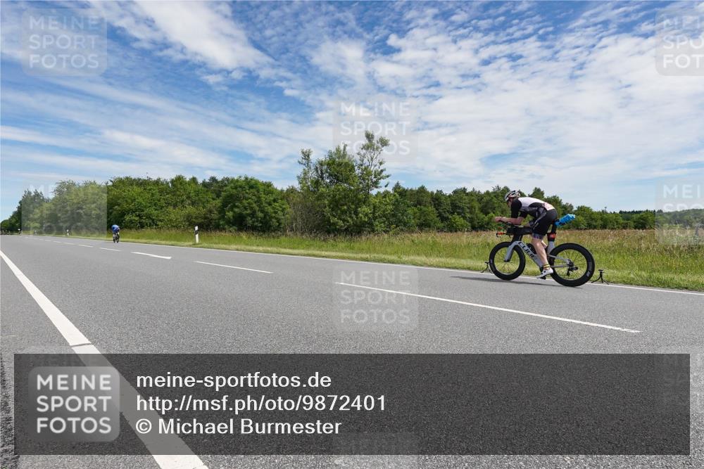 21.06.2026 - Viking Triathlon Michael Burmester http://msf.ph/oto/9872401 21.06.2026 12:28:09 Radfahren 257, 260, 390, 438, 545, 621 meine-sportfotos.de