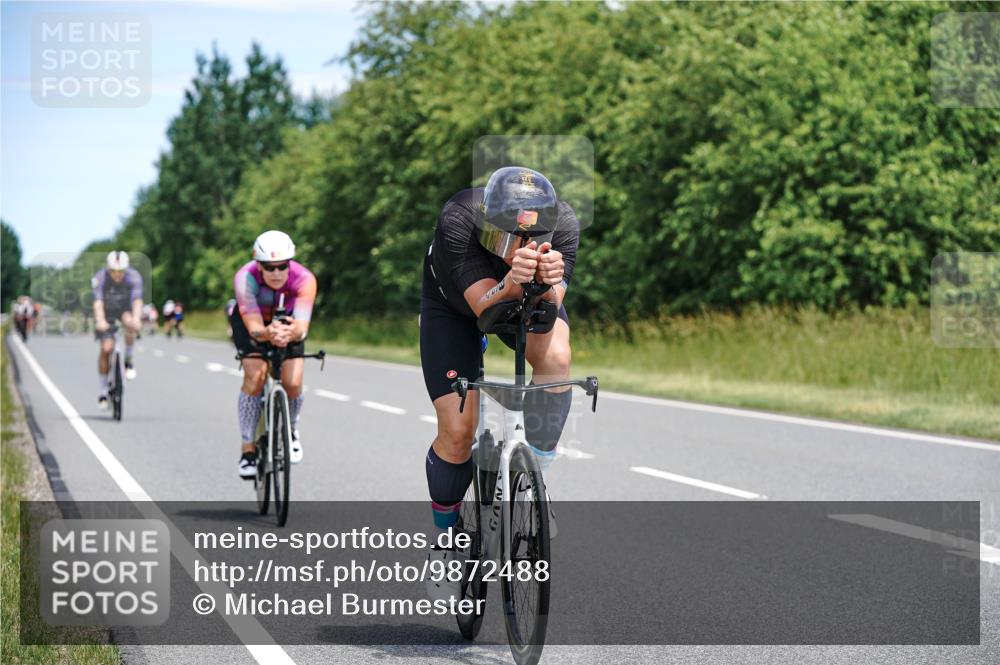 21.06.2026 - Viking Triathlon Michael Burmester http://msf.ph/oto/9872488 21.06.2026 12:44:41 Radfahren 53, 59, 102, 177, 264, 341, 358, 395, 456, 615, 623 meine-sportfotos.de
