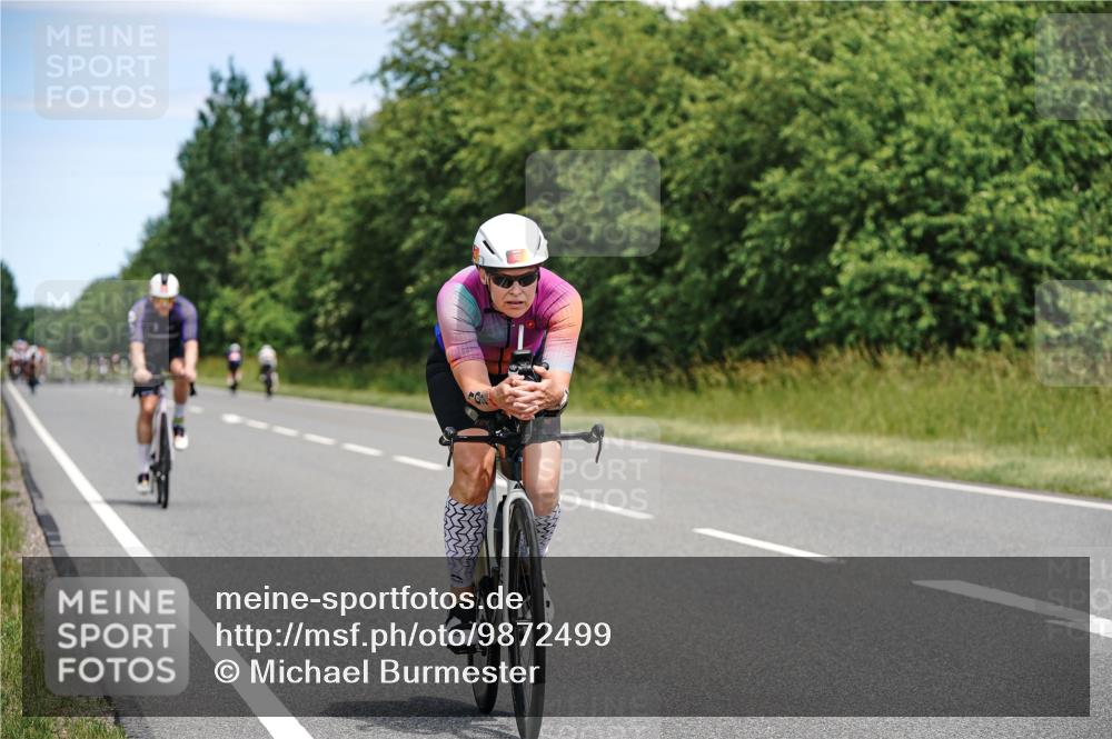 21.06.2026 - Viking Triathlon Michael Burmester http://msf.ph/oto/9872499 21.06.2026 12:44:41 Radfahren 53, 59, 102, 177, 264, 341, 358, 395, 456, 615, 623 meine-sportfotos.de
