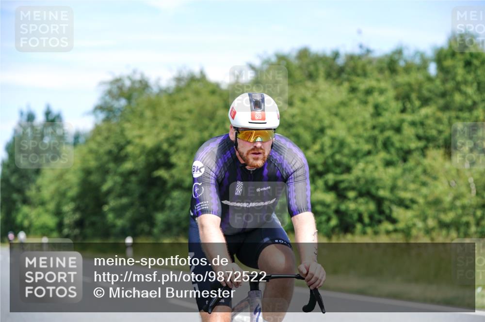 21.06.2026 - Viking Triathlon Michael Burmester http://msf.ph/oto/9872522 21.06.2026 12:44:43 Radfahren 53, 59, 102, 164, 177, 264, 358, 395, 456, 615, 623 meine-sportfotos.de