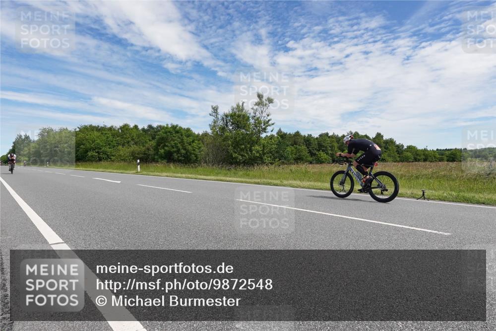 21.06.2026 - Viking Triathlon Michael Burmester http://msf.ph/oto/9872548 21.06.2026 12:30:29 Radfahren 99, 99, 104, 109, 145, 180, 255, 286, 355, 359, 376, 422, 500, 631 meine-sportfotos.de
