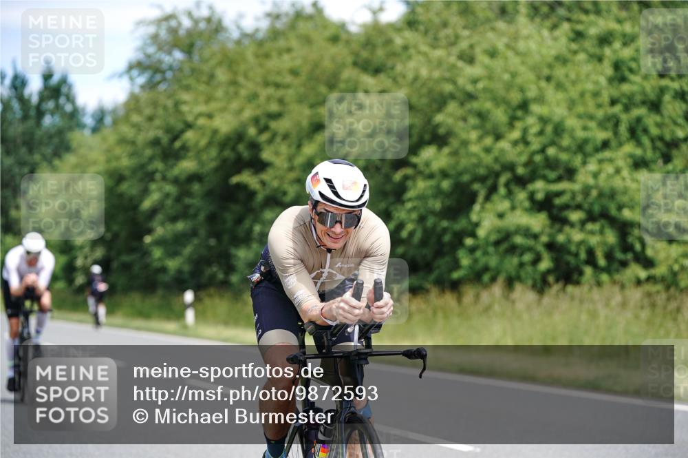 21.06.2026 - Viking Triathlon Michael Burmester http://msf.ph/oto/9872593 21.06.2026 12:45:04 Radfahren 39, 91, 94, 132, 164, 177, 219, 239, 253, 264, 306, 313, 494, 538, 615 meine-sportfotos.de
