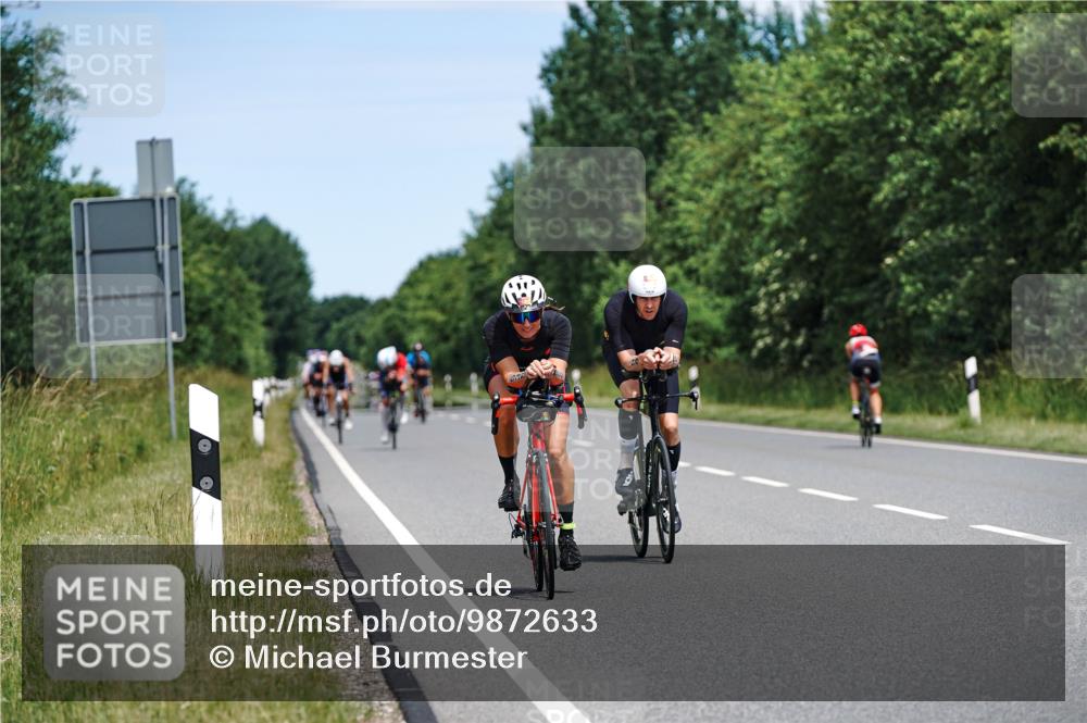 21.06.2026 - Viking Triathlon Michael Burmester http://msf.ph/oto/9872633 21.06.2026 12:45:11 Radfahren 39, 48, 91, 94, 132, 173, 177, 182, 219, 239, 253, 254, 306, 313, 494, 538 meine-sportfotos.de