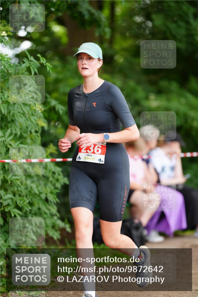 21.06.2026 - 29. Vierlanden-Triathlon LAZAROV Photography http://msf.ph/oto/9872642 21.06.2026 14:14:55 Laufen 202, 236 meine-sportfotos.de