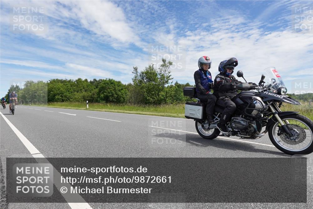 21.06.2026 - Viking Triathlon Michael Burmester http://msf.ph/oto/9872661 21.06.2026 12:31:58 Radfahren 27, 33, 75, 337, 365, 382, 640, 658 meine-sportfotos.de