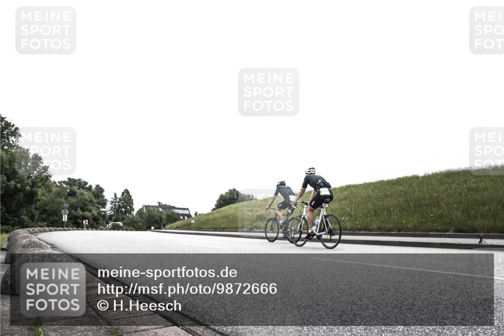 21.06.2026 - 29. Vierlanden-Triathlon H.Heesch http://msf.ph/oto/9872666 21.06.2026 12:19:19 Radfahren 717 meine-sportfotos.de