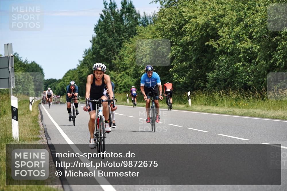 21.06.2026 - Viking Triathlon Michael Burmester http://msf.ph/oto/9872675 21.06.2026 12:45:20 Radfahren 39, 48, 91, 94, 132, 173, 182, 249, 254, 254, 306, 309, 538 meine-sportfotos.de