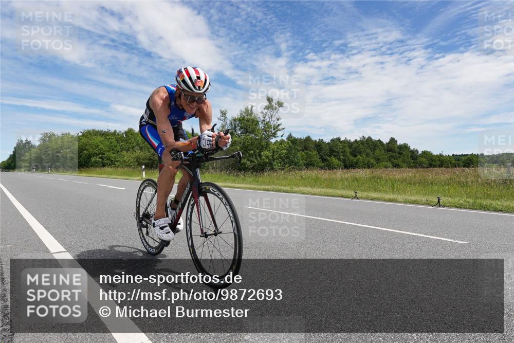21.06.2026 - Viking Triathlon Michael Burmester http://msf.ph/oto/9872693 21.06.2026 12:32:18 Radfahren 303, 331, 393, 462, 482, 489, 513, 532, 532, 559, 601, 641 meine-sportfotos.de