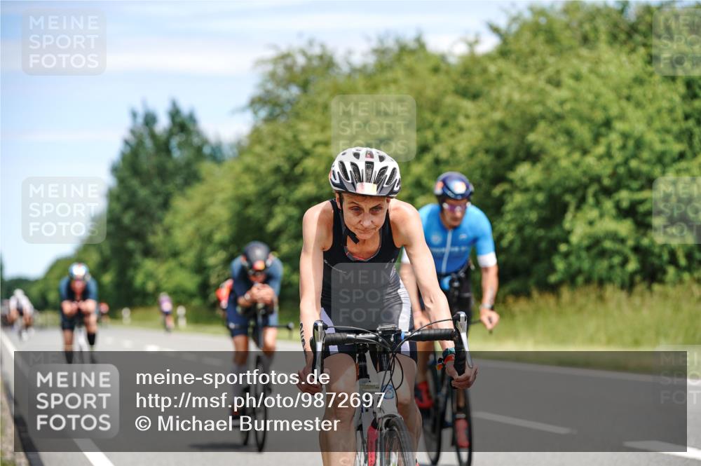 21.06.2026 - Viking Triathlon Michael Burmester http://msf.ph/oto/9872697 21.06.2026 12:45:22 Radfahren 39, 48, 91, 132, 173, 182, 249, 254, 254, 306, 309, 538 meine-sportfotos.de