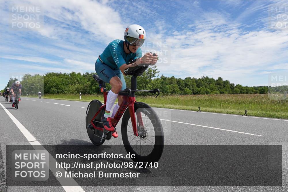 21.06.2026 - Viking Triathlon Michael Burmester http://msf.ph/oto/9872740 21.06.2026 12:32:51 Radfahren 93, 97, 114, 116, 247, 265, 289, 301, 447, 454, 579, 626, 659 meine-sportfotos.de