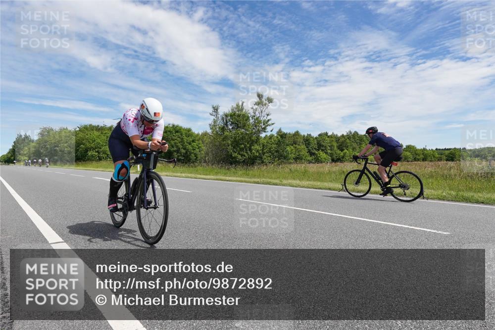 21.06.2026 - Viking Triathlon Michael Burmester http://msf.ph/oto/9872892 21.06.2026 12:34:13 Radfahren 69, 224, 351, 493, 541, 610 meine-sportfotos.de