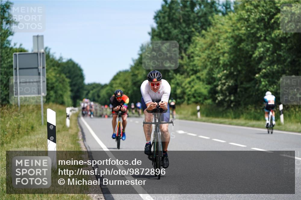 21.06.2026 - Viking Triathlon Michael Burmester http://msf.ph/oto/9872896 21.06.2026 12:46:06 Radfahren 238, 352, 352, 439, 442, 561 meine-sportfotos.de
