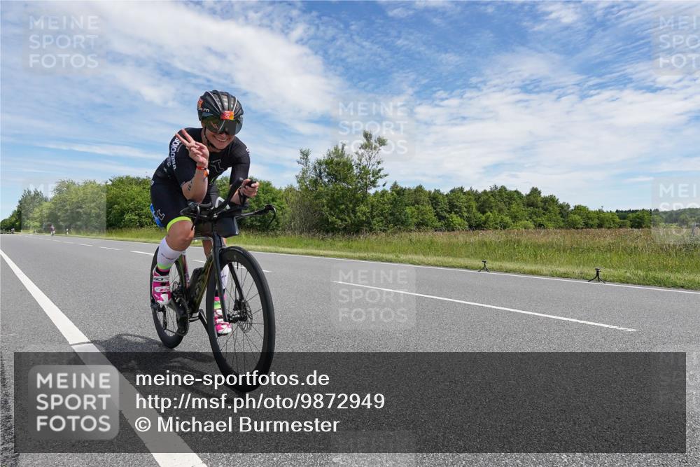 21.06.2026 - Viking Triathlon Michael Burmester http://msf.ph/oto/9872949 21.06.2026 12:35:14 Radfahren 96, 195, 195, 212 meine-sportfotos.de