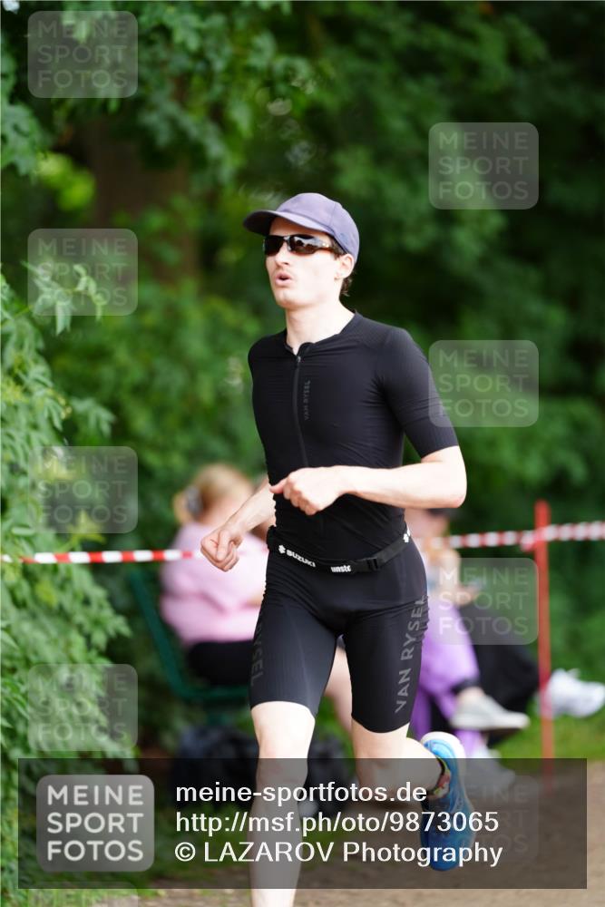 21.06.2026 - 29. Vierlanden-Triathlon LAZAROV Photography http://msf.ph/oto/9873065 21.06.2026 14:19:49 Laufen  meine-sportfotos.de