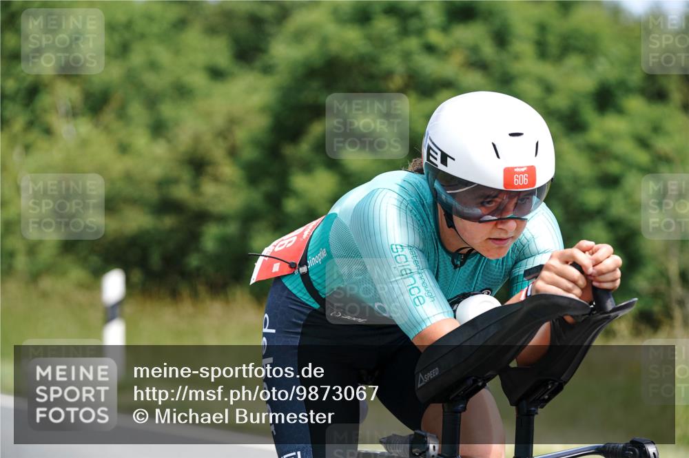 21.06.2026 - Viking Triathlon Michael Burmester http://msf.ph/oto/9873067 21.06.2026 12:46:41 Radfahren 16, 36, 81, 105, 165, 178, 184, 251, 364, 407, 457, 530, 546, 606, 629, 634 meine-sportfotos.de