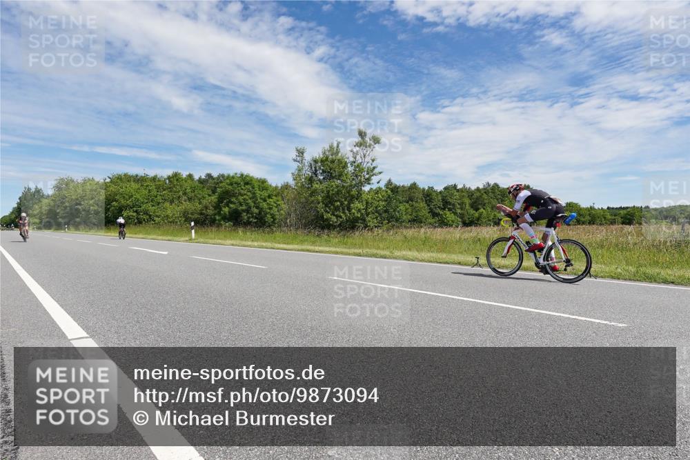 21.06.2026 - Viking Triathlon Michael Burmester http://msf.ph/oto/9873094 21.06.2026 12:37:14 Radfahren 60, 77, 141, 519 meine-sportfotos.de