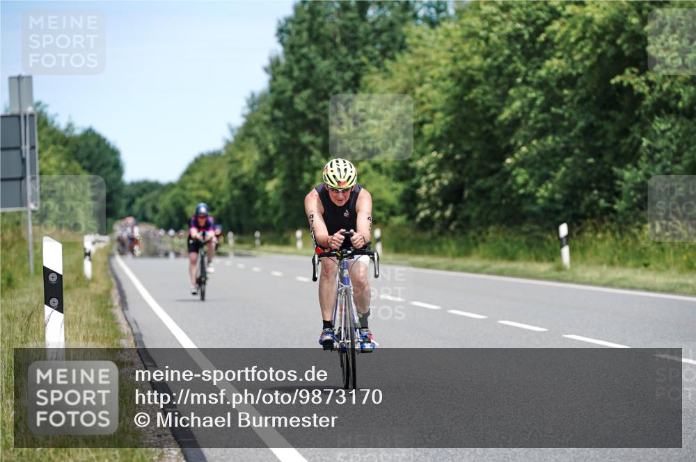 21.06.2026 - Viking Triathlon Michael Burmester http://msf.ph/oto/9873170 21.06.2026 12:47:11 Radfahren 179, 257, 366, 424, 473, 638 meine-sportfotos.de