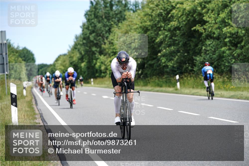 21.06.2026 - Viking Triathlon Michael Burmester http://msf.ph/oto/9873261 21.06.2026 12:47:59 Radfahren 58, 73, 126, 166, 259, 510, 531, 603, 608, 639, 644 meine-sportfotos.de