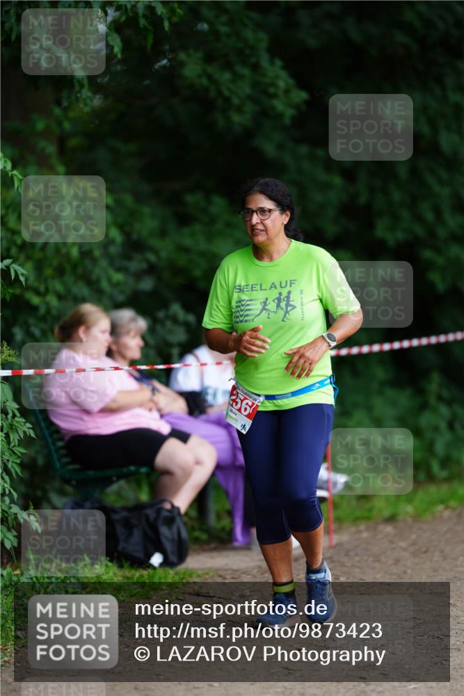 21.06.2026 - 29. Vierlanden-Triathlon LAZAROV Photography http://msf.ph/oto/9873423 21.06.2026 14:24:38 Laufen 20, 56 meine-sportfotos.de