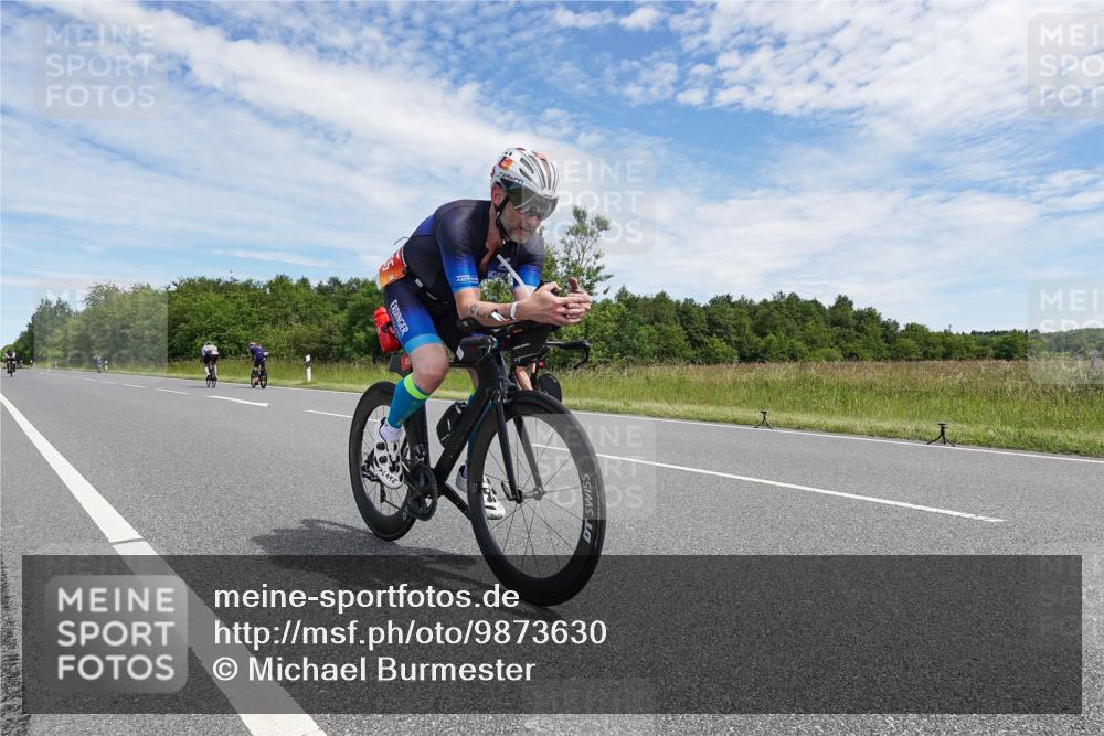 21.06.2026 - Viking Triathlon Michael Burmester http://msf.ph/oto/9873630 21.06.2026 12:42:18 Radfahren 171, 291, 329, 339, 398, 399, 405, 417, 505, 577, 630 meine-sportfotos.de
