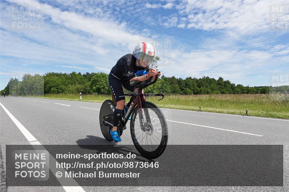 21.06.2026 - Viking Triathlon Michael Burmester http://msf.ph/oto/9873646 21.06.2026 12:42:28 Radfahren 61, 92, 144, 170, 171, 262, 324, 329, 399, 405, 505, 577, 632 meine-sportfotos.de