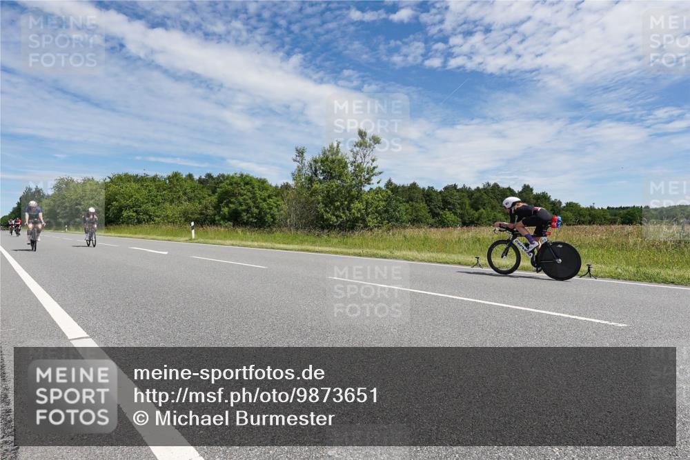 21.06.2026 - Viking Triathlon Michael Burmester http://msf.ph/oto/9873651 21.06.2026 12:42:33 Radfahren 61, 92, 134, 144, 170, 171, 222, 262, 318, 324, 329, 399, 577, 632 meine-sportfotos.de