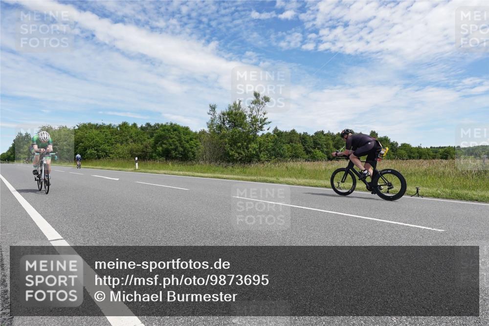 21.06.2026 - Viking Triathlon Michael Burmester http://msf.ph/oto/9873695 21.06.2026 12:42:59 Radfahren 160, 160, 346 meine-sportfotos.de