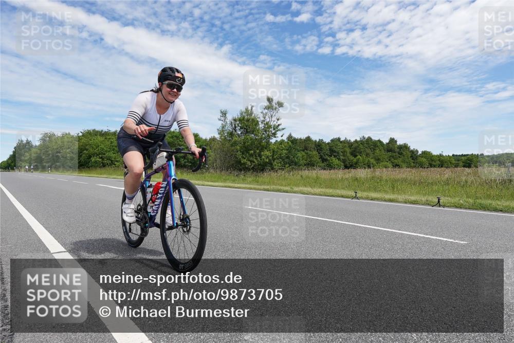 21.06.2026 - Viking Triathlon Michael Burmester http://msf.ph/oto/9873705 21.06.2026 12:43:12 Radfahren 160, 243, 243, 346, 434, 472, 654 meine-sportfotos.de