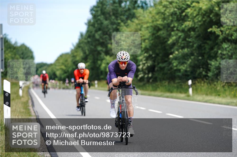 21.06.2026 - Viking Triathlon Michael Burmester http://msf.ph/oto/9873723 21.06.2026 12:50:50 Radfahren 190, 261, 326, 387, 463, 556 meine-sportfotos.de