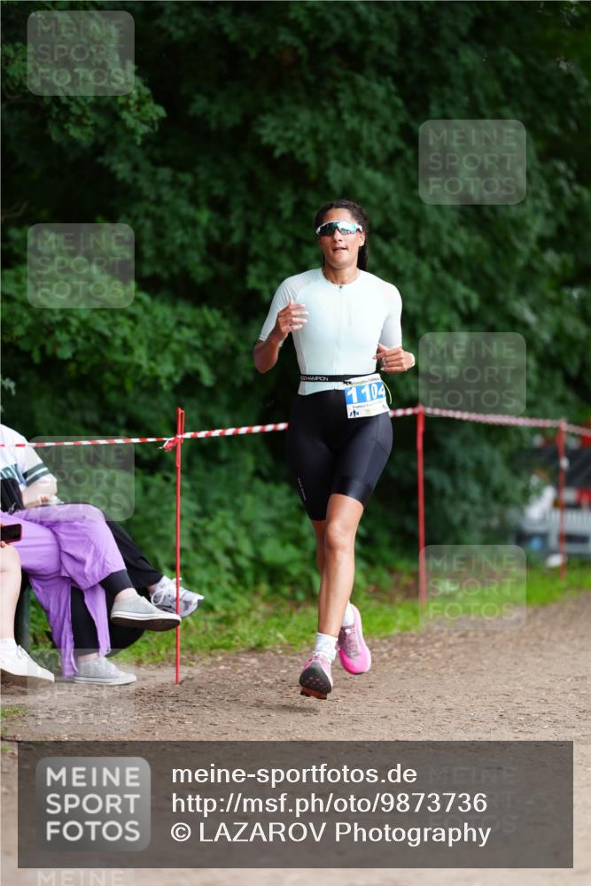 21.06.2026 - 29. Vierlanden-Triathlon LAZAROV Photography http://msf.ph/oto/9873736 21.06.2026 14:28:10 Laufen 1104 meine-sportfotos.de
