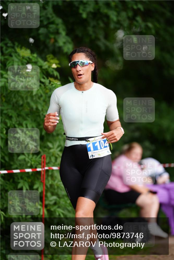 21.06.2026 - 29. Vierlanden-Triathlon LAZAROV Photography http://msf.ph/oto/9873746 21.06.2026 14:28:12 Laufen 1104 meine-sportfotos.de