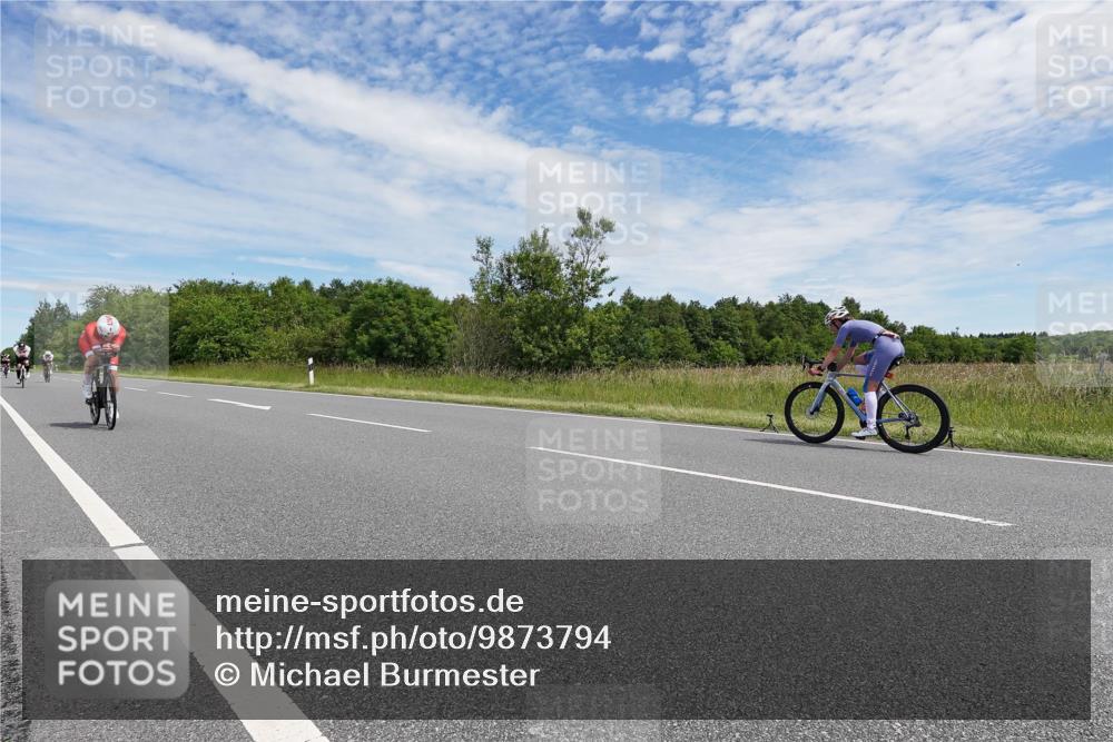 21.06.2026 - Viking Triathlon Michael Burmester http://msf.ph/oto/9873794 21.06.2026 12:43:54 Radfahren 30, 225, 225, 234, 258, 279, 343, 372, 465, 508, 509, 563, 576, 605 meine-sportfotos.de