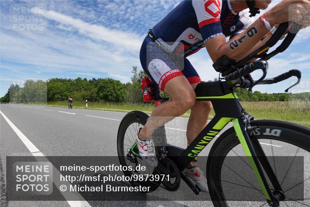 21.06.2026 - Viking Triathlon Michael Burmester http://msf.ph/oto/9873971 21.06.2026 12:45:07 Radfahren 39, 94, 132, 164, 177, 219, 239, 253, 306, 313, 494, 538, 615 meine-sportfotos.de