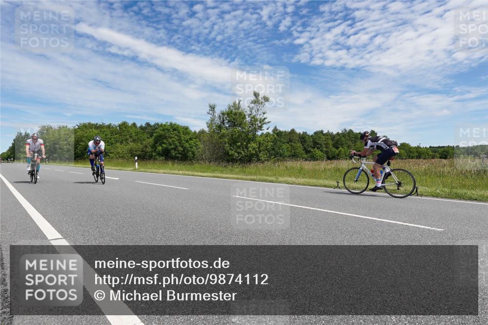 21.06.2026 - Viking Triathlon Michael Burmester http://msf.ph/oto/9874112 21.06.2026 12:46:26 Radfahren 36, 105, 178, 251, 439, 457, 504, 546, 606, 629 meine-sportfotos.de