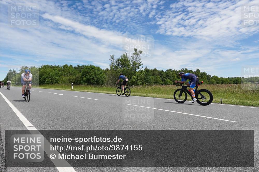 21.06.2026 - Viking Triathlon Michael Burmester http://msf.ph/oto/9874155 21.06.2026 12:46:44 Radfahren 16, 36, 81, 105, 165, 178, 184, 364, 407, 457, 530, 546, 629, 634 meine-sportfotos.de