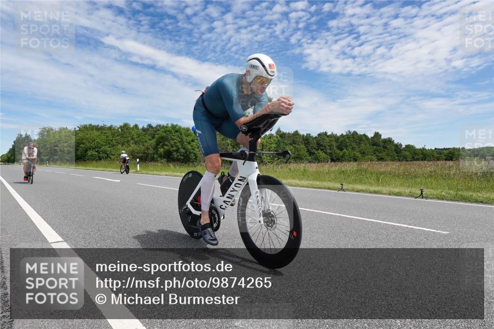 21.06.2026 - Viking Triathlon Michael Burmester http://msf.ph/oto/9874265 21.06.2026 12:48:07 Radfahren 58, 73, 126, 166, 531, 608, 644 meine-sportfotos.de