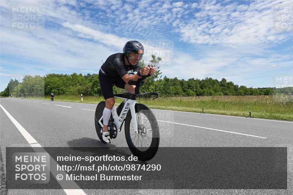 21.06.2026 - Viking Triathlon Michael Burmester http://msf.ph/oto/9874290 21.06.2026 12:48:18 Radfahren 57, 124, 166, 232, 273, 644 meine-sportfotos.de