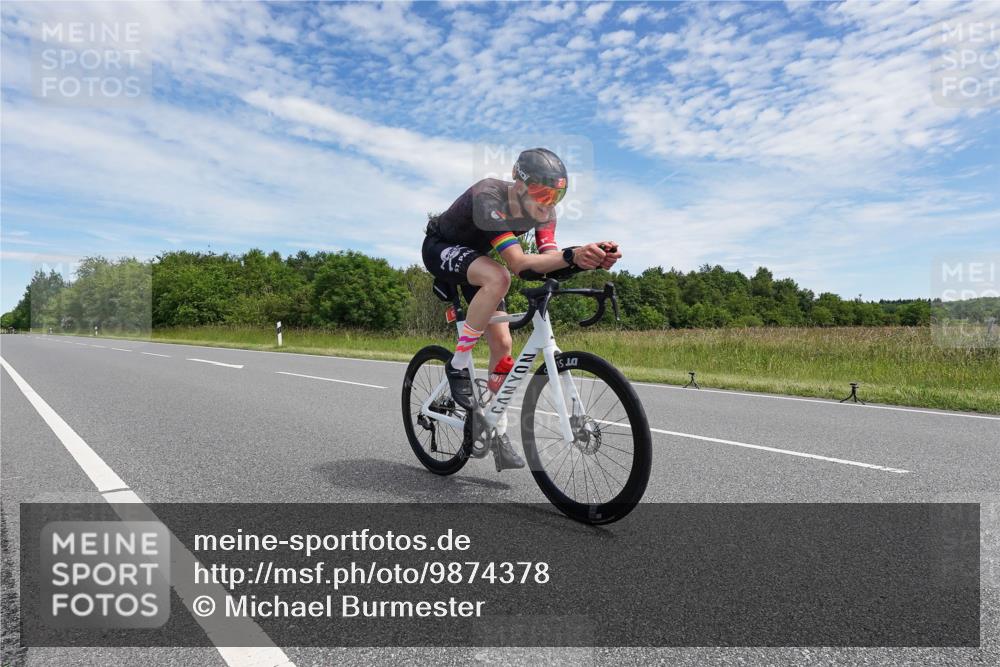 21.06.2026 - Viking Triathlon Michael Burmester http://msf.ph/oto/9874378 21.06.2026 12:49:27 Radfahren 155, 155, 163, 368 meine-sportfotos.de