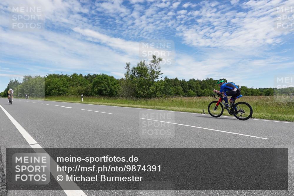 21.06.2026 - Viking Triathlon Michael Burmester http://msf.ph/oto/9874391 21.06.2026 12:49:37 Radfahren 155, 155, 163, 260, 268, 368 meine-sportfotos.de