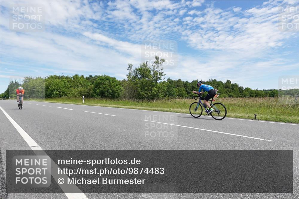 21.06.2026 - Viking Triathlon Michael Burmester http://msf.ph/oto/9874483 21.06.2026 12:50:53 Radfahren 190, 326, 387, 463, 556 meine-sportfotos.de