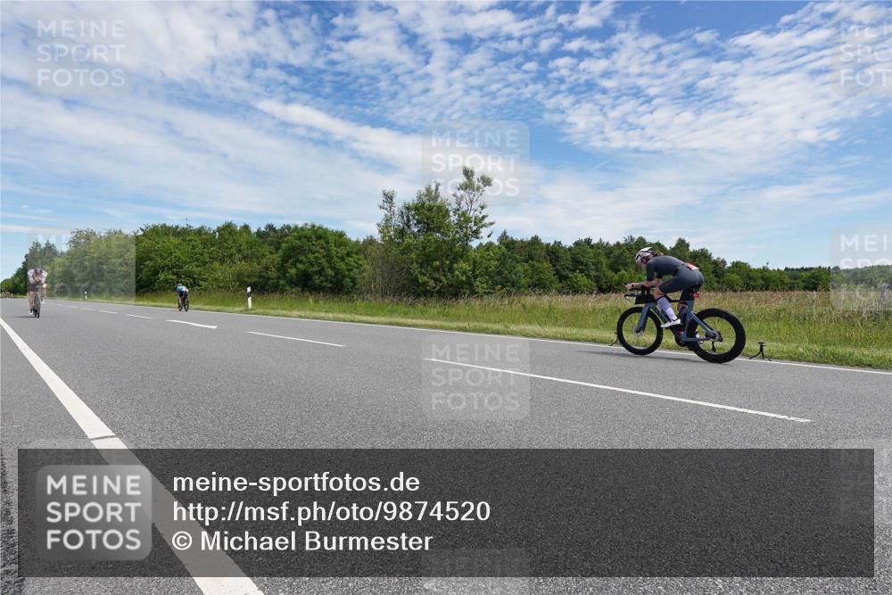 21.06.2026 - Viking Triathlon Michael Burmester http://msf.ph/oto/9874520 21.06.2026 12:51:23 Radfahren 266, 540 meine-sportfotos.de