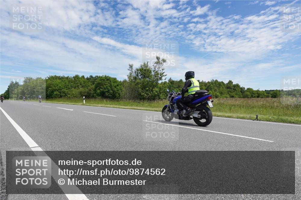 21.06.2026 - Viking Triathlon Michael Burmester http://msf.ph/oto/9874562 21.06.2026 12:52:23 Radfahren 63, 64, 75, 87, 89, 95, 162, 198, 252, 401, 411, 459, 464, 522, 552, 619 meine-sportfotos.de