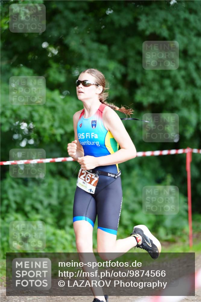 21.06.2026 - 29. Vierlanden-Triathlon LAZAROV Photography http://msf.ph/oto/9874566 21.06.2026 15:00:16 Laufen 20, 1267 meine-sportfotos.de