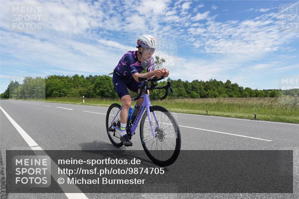 21.06.2026 - Viking Triathlon Michael Burmester http://msf.ph/oto/9874705 21.06.2026 12:53:35 Radfahren 168, 237, 431, 431, 545, 652, 652 meine-sportfotos.de